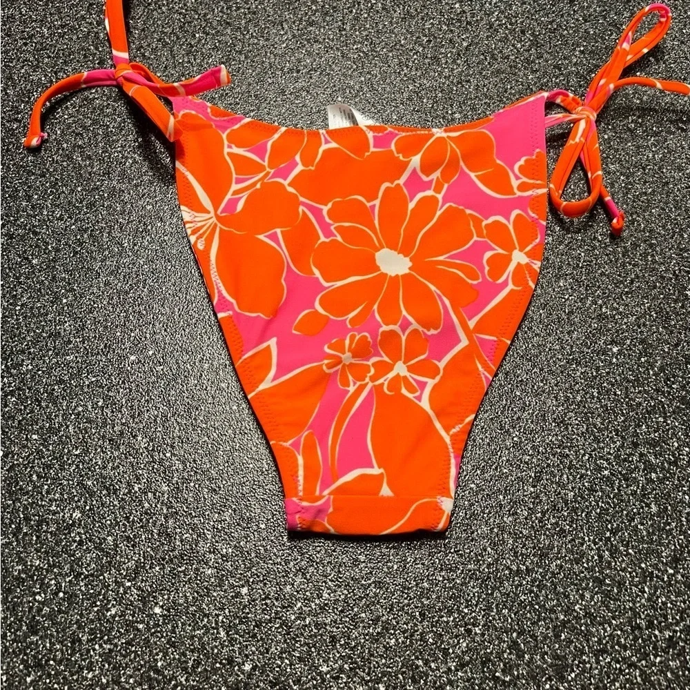 ❤️3/$15 NWT Wild Fable Reversible Orange and Pink Floral Bikini Bottom XXS